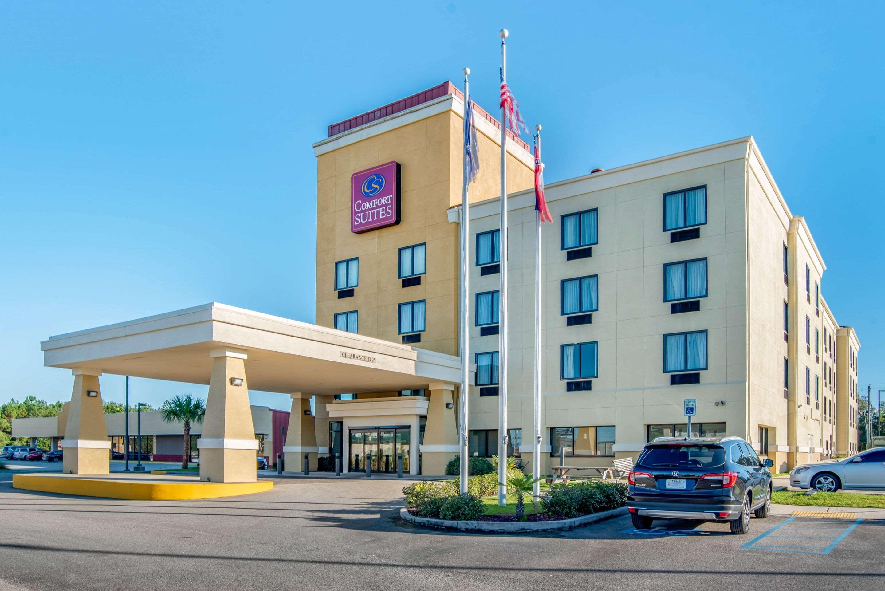 Comfort Suites Gulfport Bagian luar foto